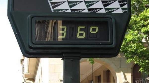 Cels clars i màximes de 36 graus aquest dijous a la Comunitat Valenciana Cels clars i màximes de 36 graus aquest dijous a la Comunitat Valenciana