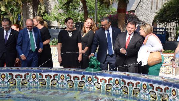 Inauguración de la plaza de los Patos Inauguración de la plaza de los Patos
