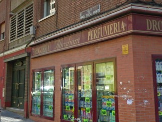 Calle Sta. Teresa Jornet.