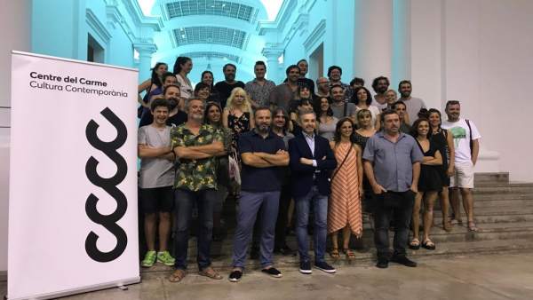 Colaboradores de 'Graners de creació' junto con los creadores seleccionados Colaboradores de 'Graners de creació' junto con los creadores seleccionados