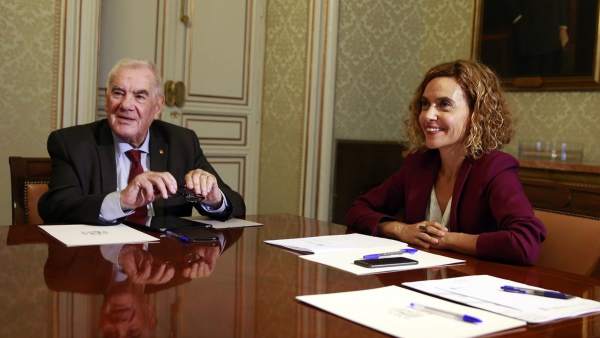 Meritxell Batet y Ernest Maragall encabezarán las delegaciones en la comisión bilateral Gobierno-Cataluña. Meritxell Batet y Ernest Maragall encabezarán las delegaciones en la comisión bilateral Gobierno-Cataluña.
