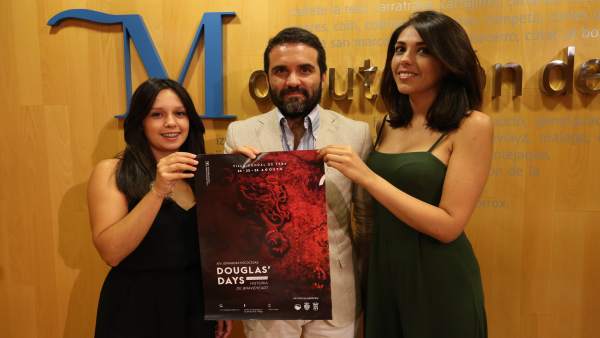 Douglas Days Presentación Douglas Days Presentación