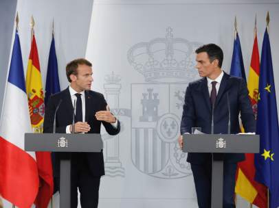 Pedro Sánchez y Emmanuelle Macron ofrecen una rueda de prensa en La Moncloa