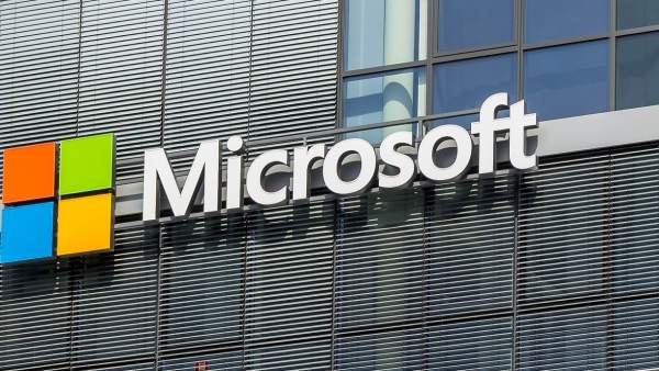 3. MICROSOFT 3. MICROSOFT