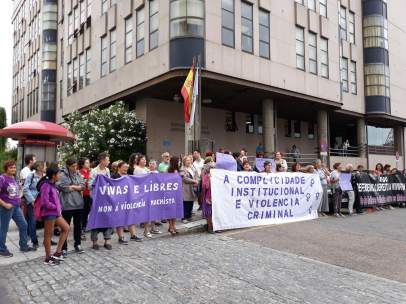 Concentración feminista contra la sentencia que condena a Juana Rivas