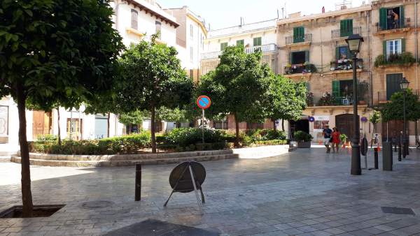 La plaza del Banc de s'Oli ya es peatonal desde este miércoles 1 de agosto La plaza del Banc de s'Oli ya es peatonal desde este miércoles 1 de agosto