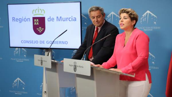 Los consejeros Noelia Arroyo y Fernando de la Cierva Los consejeros Noelia Arroyo y Fernando de la Cierva