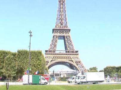 La Torre Eiffel permanece cerrada por huelga de sus trabajadores