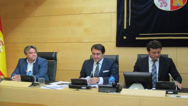 Suárez-Quiñones comparece ante las Cortes Suárez-Quiñones comparece ante las Cortes