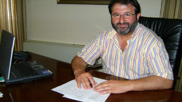 El Alcalde De Carmona, Juan Ávila Del PP El Alcalde De Carmona, Juan Ávila Del PP