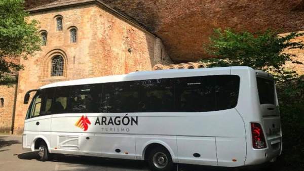 Nuevo autobús de Turismo Aragón para el Monasterio de San Juan de la Peña Nuevo autobús de Turismo Aragón para el Monasterio de San Juan de la Peña