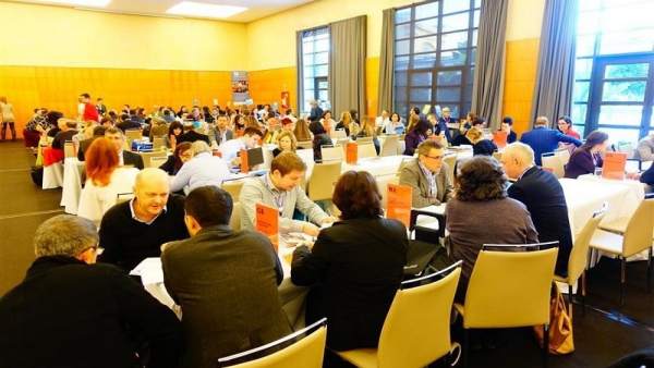 Turismo Costa del Sol idiomático presentación destino málaga ocio aprender españ Turismo Costa del Sol idiomático presentación destino málaga ocio aprender españ