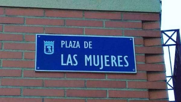 Plaza de las Mujeres en el distrito de Vicálvaro Plaza de las Mujeres en el distrito de Vicálvaro