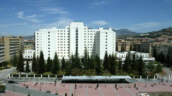 Hospital Universitario Virgen de las Nieves Hospital Universitario Virgen de las Nieves