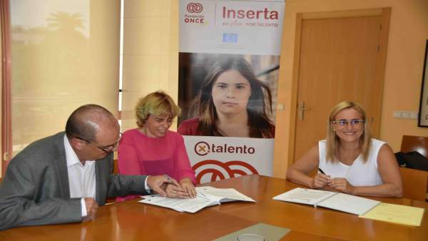 Convenio firmado enrte Inserta y Fuengirola Convenio firmado enrte Inserta y Fuengirola
