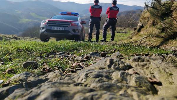 Patrulla de la Policía Foral Patrulla de la Policía Foral