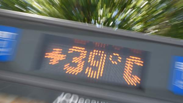 Temperaturas, calor, verano, termómetro Temperaturas, calor, verano, termómetro