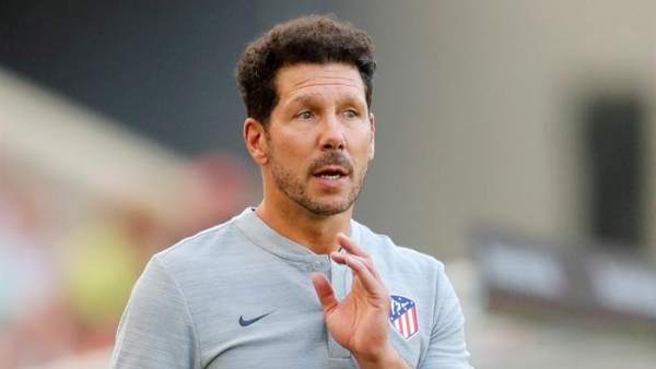 Diego Pablo Simeone, en un partido con el Atlético de Madrid. Diego Pablo Simeone, en un partido con el Atlético de Madrid.