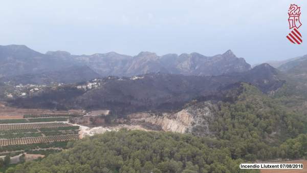 Els veïns de Pinet, La Drova i l'Ermita de Marxuquera tornen a les seues cases Els veïns de Pinet, La Drova i l'Ermita de Marxuquera tornen a les seues cases