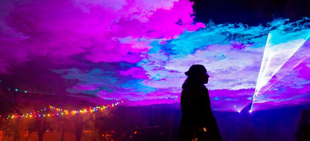 Música, luces y contraluces del festival Sziget, al norte de Budapest (Hungría)