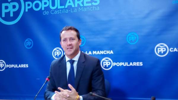 Carlos Velázquez Carlos Velázquez
