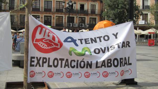 Concentración de trabajadores de Atento Concentración de trabajadores de Atento