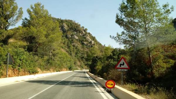 La CV-675 entre Barx i Gandia s'obri de manera controlada per als veïns La CV-675 entre Barx i Gandia s'obri de manera controlada per als veïns