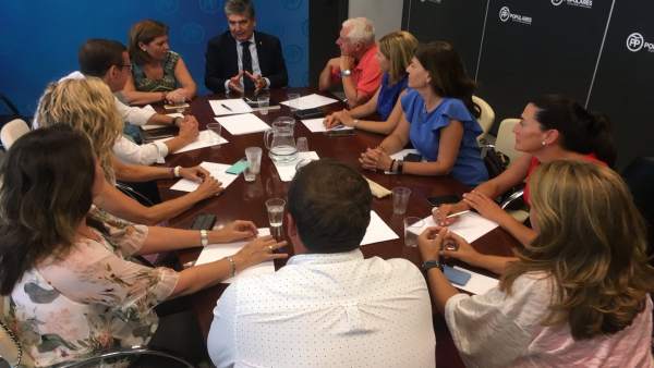 Ignacio Cosidó e Isabel Bonig reunidos Ignacio Cosidó e Isabel Bonig reunidos