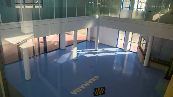 Terminal de pasajeros cedida a Armas Terminal de pasajeros cedida a Armas