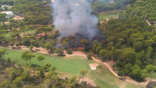Incedio en Costa de los pinos Incedio en Costa de los pinos