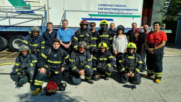 Expertos de la UCA trabajan en la identificación de acelerantes en incendios. Expertos de la UCA trabajan en la identificación de acelerantes en incendios.