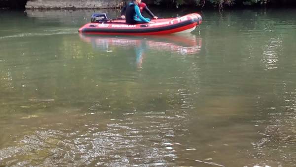 Búsqueda de una persona desaparecida en el río Arga Búsqueda de una persona desaparecida en el río Arga
