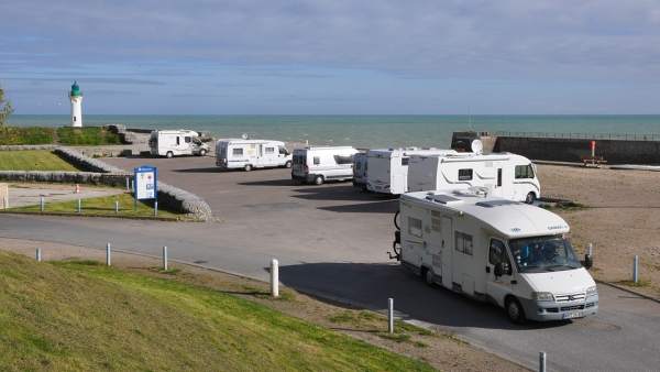 Caravanas o autocaravanas: cuál es mejor opción para unas vacaciones sobre ruedas en España Caravanas o autocaravanas: cuál es mejor opción para unas vacaciones sobre ruedas en España