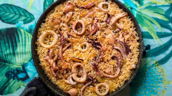 Arroz con calamares Arroz con calamares
