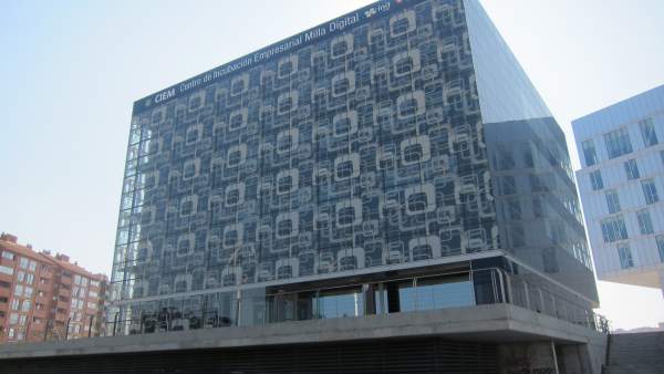 Edificio Cero Emisiones CIEM Edificio Cero Emisiones CIEM