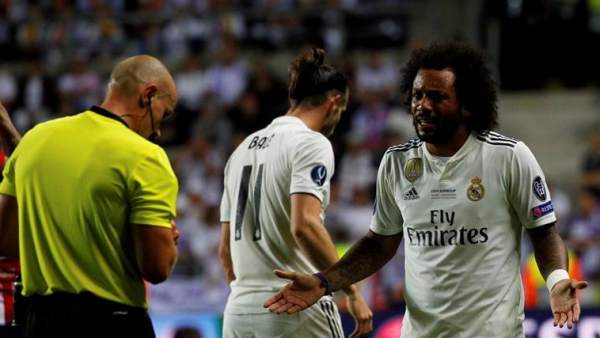 Marcelo y Bale, en la Supercopa de Europa frente al Atlético de Madrid. Marcelo y Bale, en la Supercopa de Europa frente al Atlético de Madrid.
