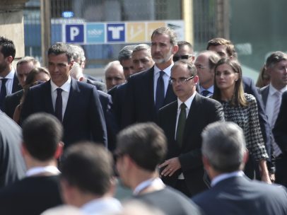 Autoridades en el homenaje a las víctimas del 17-A