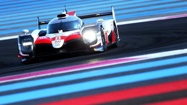 Fernando Alonso subido al Toyota del WEC Fernando Alonso subido al Toyota del WEC