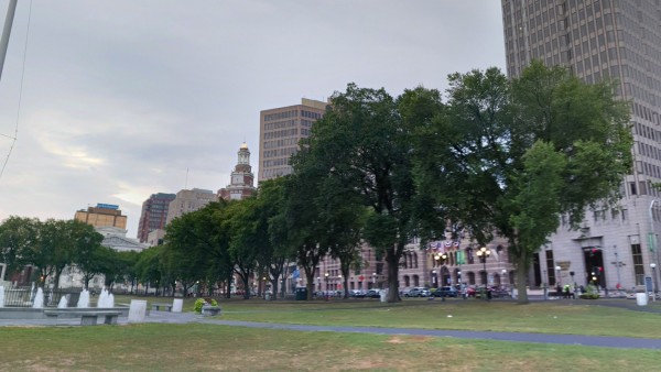 Imagen del parque New Haven Green, ubicado en la ciudad de New Haven, Connecticut. Imagen del parque New Haven Green, ubicado en la ciudad de New Haven, Connecticut.