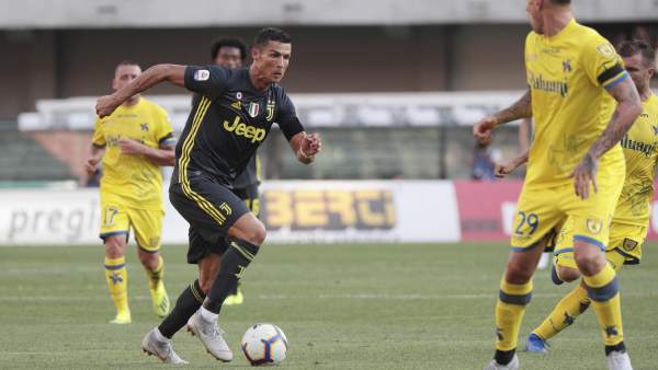 Cristiano Ronaldo Cristiano Ronaldo