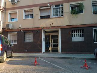 Aquí vivía el hombre abatido en Cornellà
