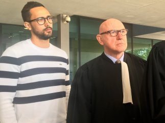 Valtònyc, a su llegada al tribunal belga
