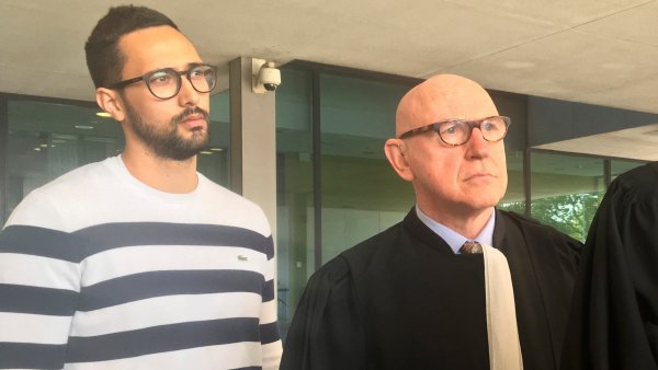 Valtònyc, a su llegada al tribunal belga Valtònyc, a su llegada al tribunal belga
