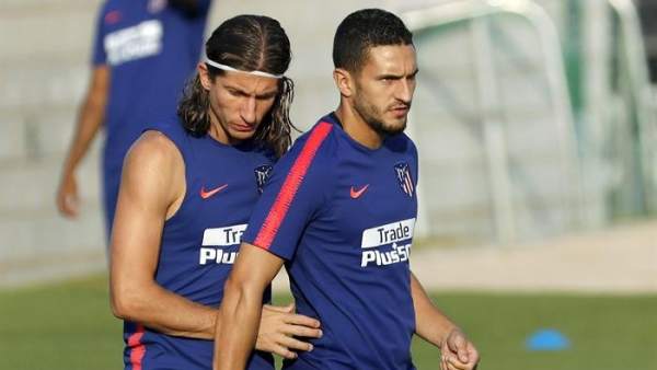 Filipe Luis y Koke, en un entrenamiento con el Atlético de Madrid. Filipe Luis y Koke, en un entrenamiento con el Atlético de Madrid.