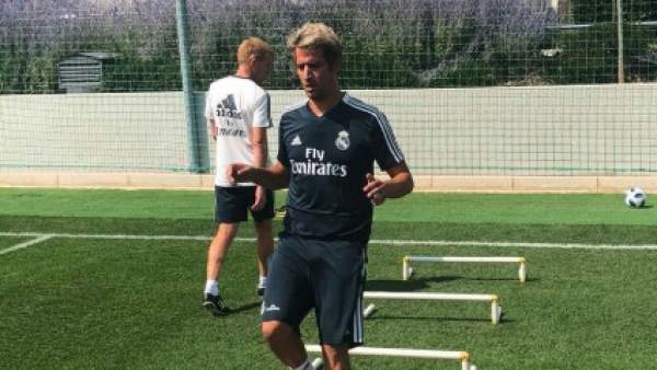 Coentrao se entrena con el Real Madrid. Coentrao se entrena con el Real Madrid.