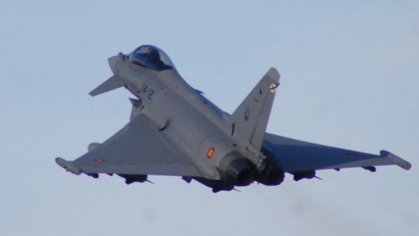 Un 'caza' Eurofighter, en la misión de la Policía Aérea del Báltico Un 'caza' Eurofighter, en la misión de la Policía Aérea del Báltico
