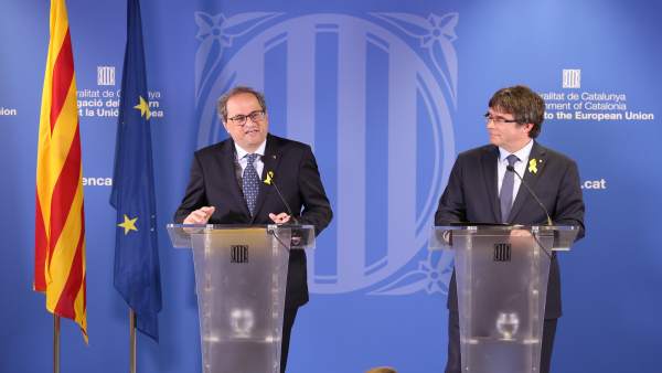 El presidente del Govern, Quim Torra, con el expresidente Carles Puigdemont El presidente del Govern, Quim Torra, con el expresidente Carles Puigdemont