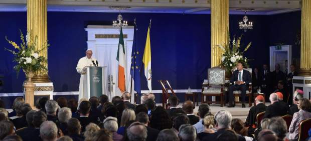El Papa Francisco durante su viaje a Irlanda