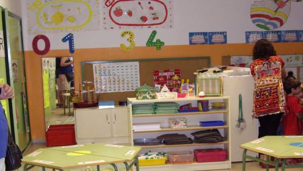 El 98,71% dels escolars de 3 anys anirà a centres triats per les seues famílies El 98,71% dels escolars de 3 anys anirà a centres triats per les seues famílies