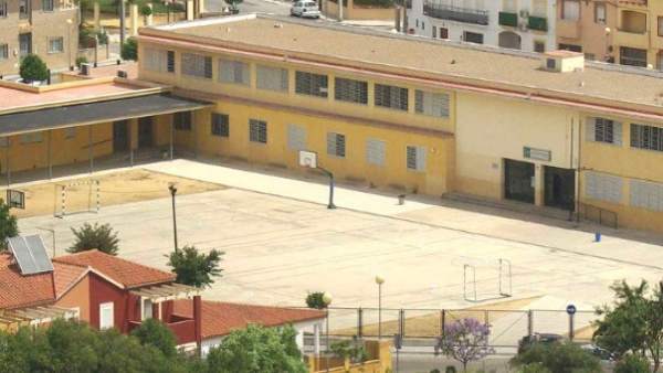 IES Gelves en la localidad de Gelves IES Gelves en la localidad de Gelves